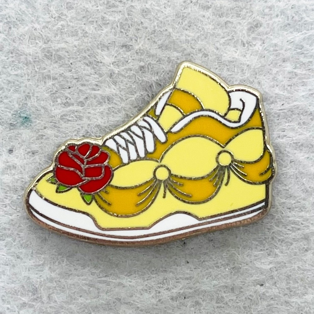 🔮 5/$25 Disney Princess Sneaker Beauty And The Beast Belle Pin